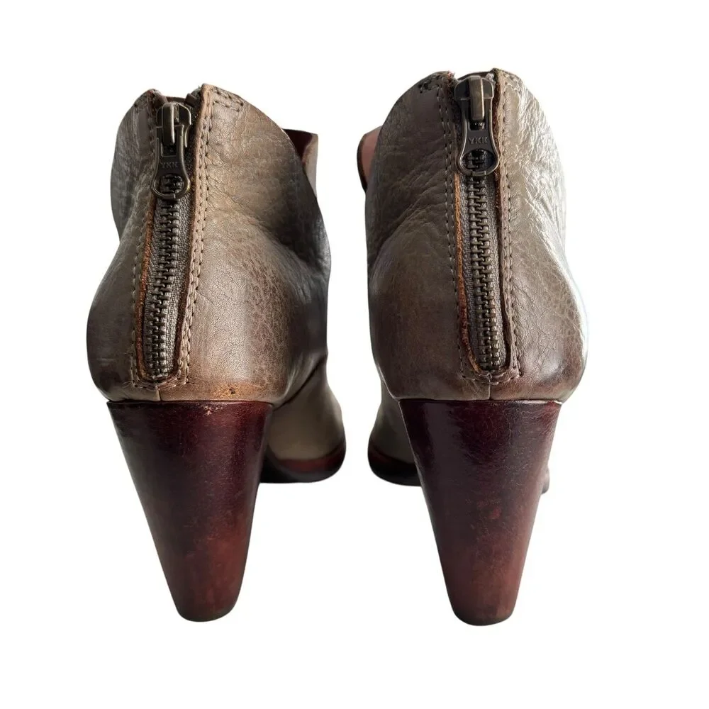 Kork-Ease Boots Womens‎ Size 9.5 Beige Leather Ankle Booties Block Heel K42622